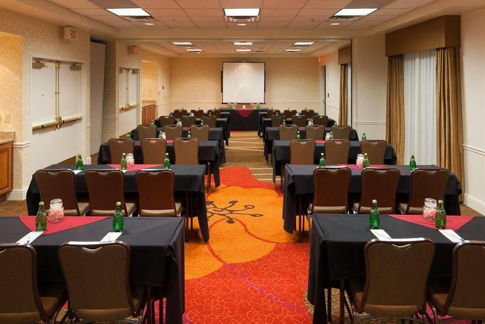 Hilton Garden Inn Atlanta Perimeter Center Dunwoody Exterior photo