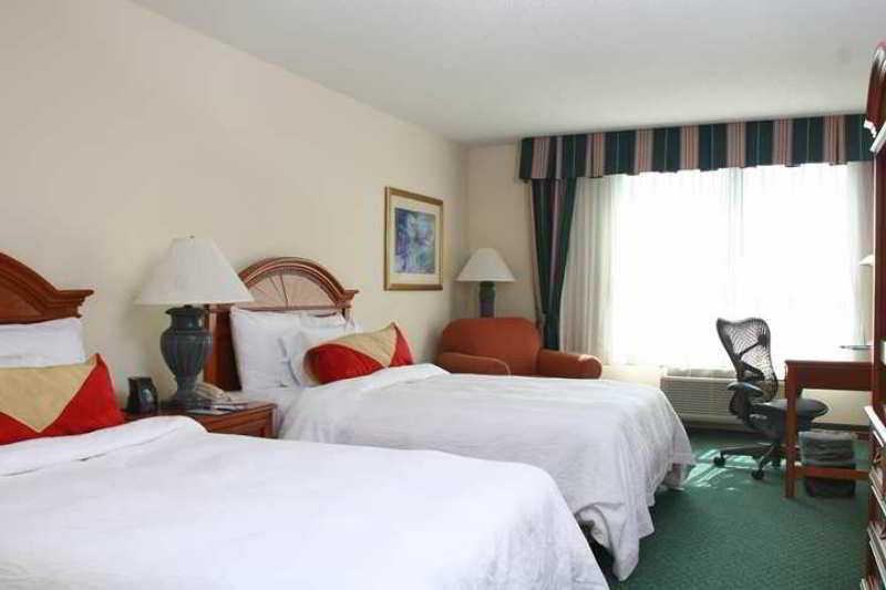 Hilton Garden Inn Atlanta Perimeter Center Dunwoody Exterior photo